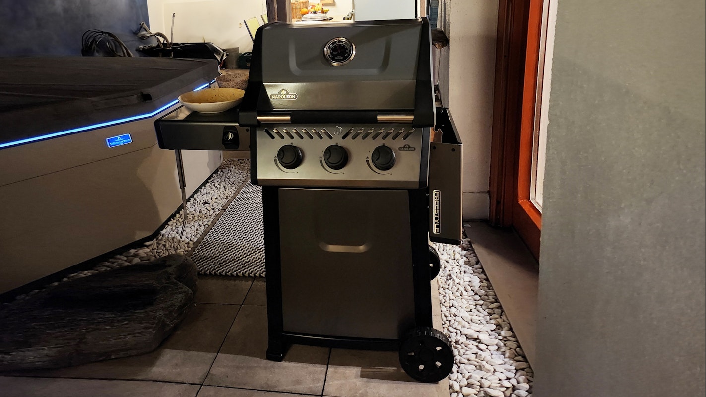 Napoleon Freestyle 365 Gasgrill Napoleon Freestyle 365 Gasgrill